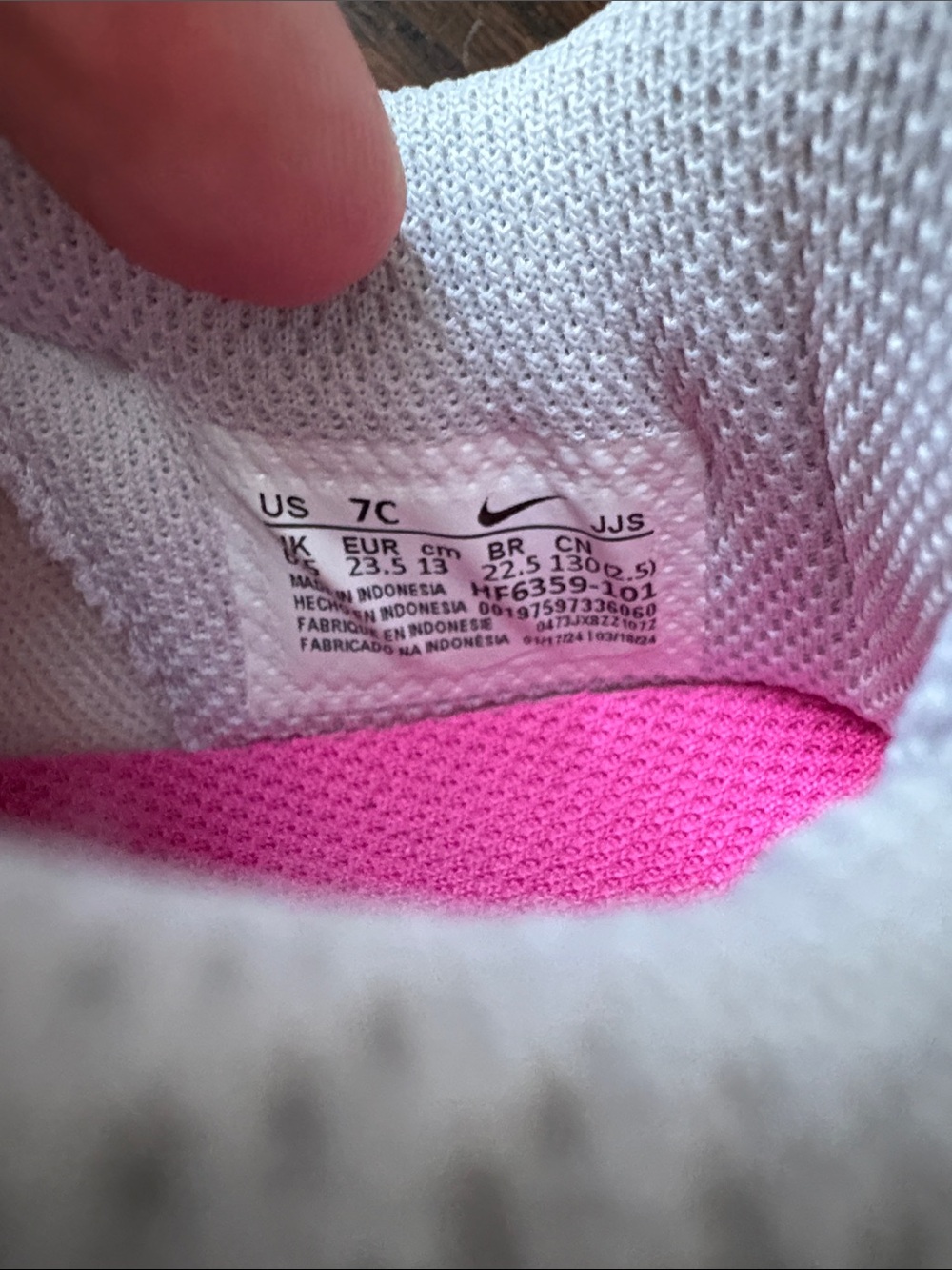 7C Nike Air Max 90 Easy on Kids White Sneakers with Pink Swoosh - Picture 8 of 8